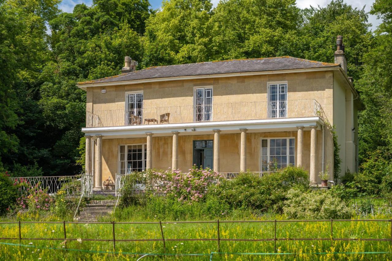 Henge Estate - Restored Manor House, Up To 11 En-Suite Bedrooms Shrewton ภายนอก รูปภาพ